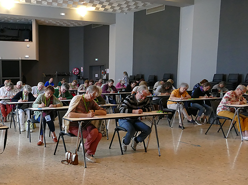 Lire la suite à propos de l’article La Haute-Savoie a accueilli la dictée nationale et le quiz 2024 de Générations Mouvement